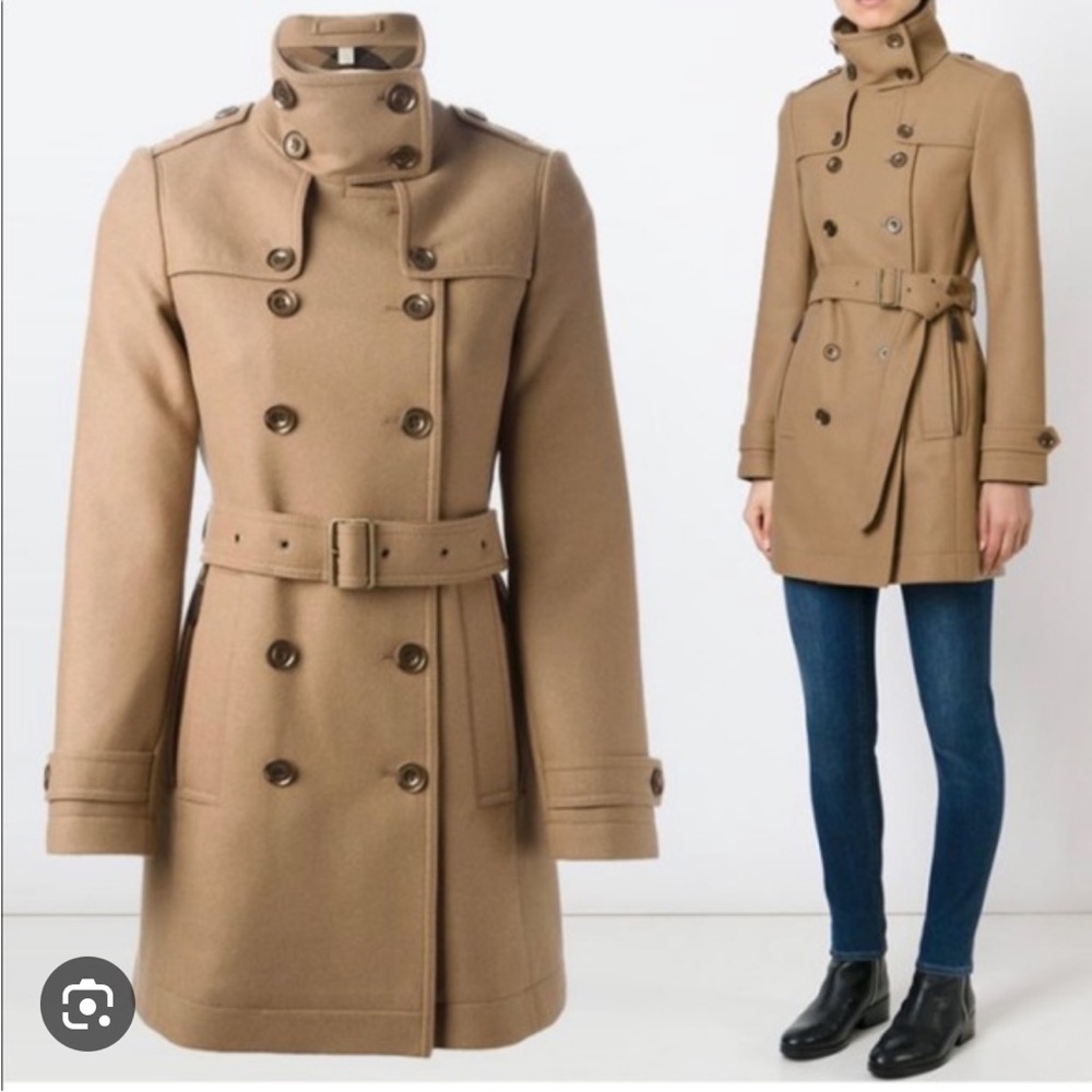 Burberry Daylesmoore Wool Blend Coat in Size 6 (US)